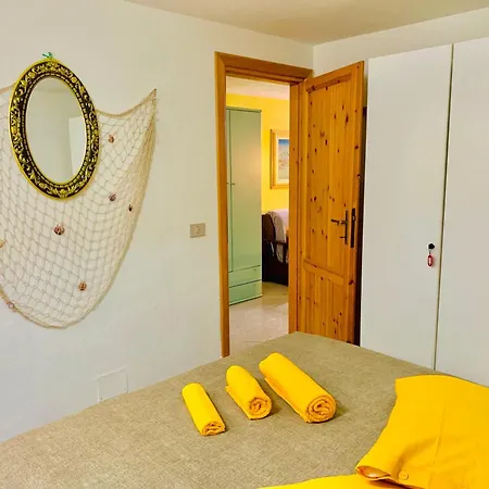 6 Minuti Dal Mare, La Maison En Jaune, Fresco Lägenhet *